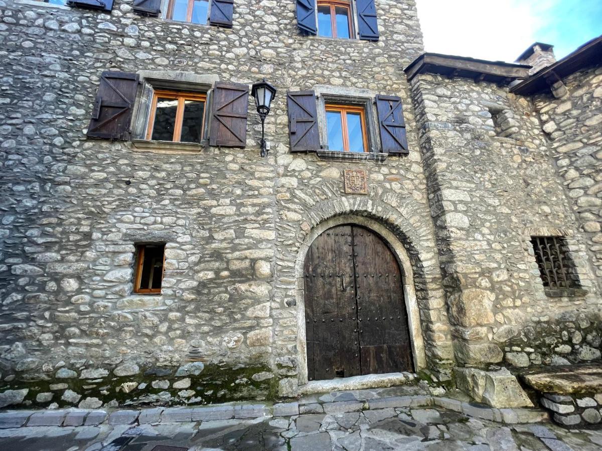 A04 - Apartamento Foc - Casa Mingot - Villmor Anciles Esterno foto
